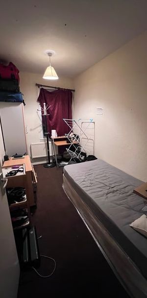 Room in a Shared Flat, Hindley House, N7 - Photo 1