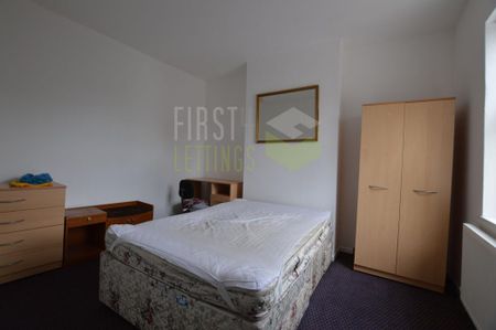 4 bedroom terraced house to rent - Photo 2