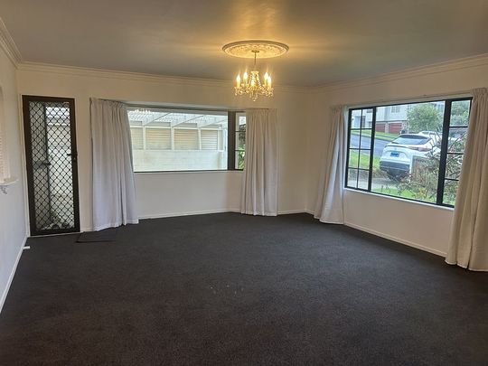 Newly renovated two bedroom unit - Photo 1