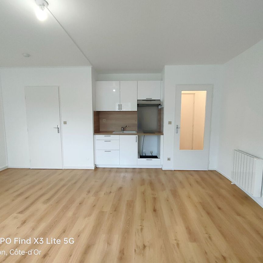 Proche BSB Type 1 – 31 m2 - Photo 1