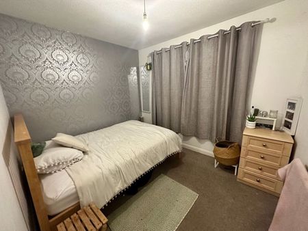 Charles Avenue, Chichester - Photo 3