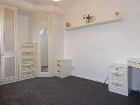 Mealsgate, Peterborough, PE4 - Photo 5