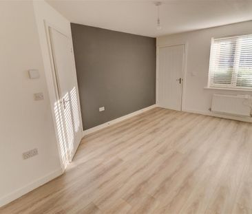 3 BED House To rent - Photo 3