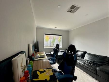 Family Home Including Club Armstong Access - Photo 5