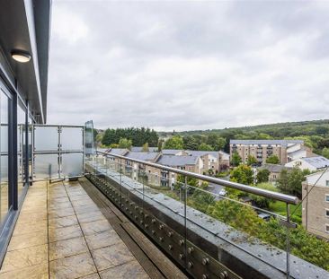 2 bedroom penthouse to rent - Photo 6