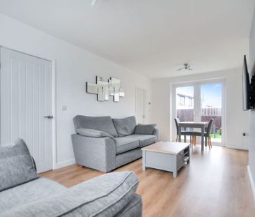 Fairfax Drive, Runcorn, WA7 5NN - Photo 2