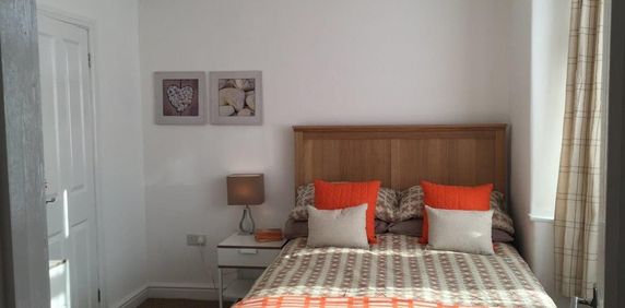 Portland Street - Photo 2