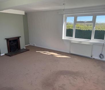 3 bedroom detached house to rent - Photo 4