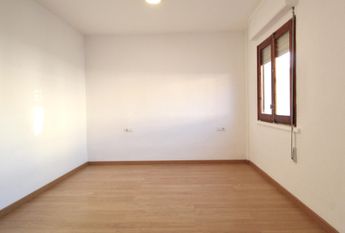 Piso de alquiler en Calle Valencia, Pueblo