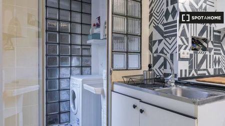 5 room luxury Flat for rent in Madrid, Spain - Photo 3