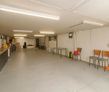 Spacious Family Living with Solar & Large Workshop - Photo 6