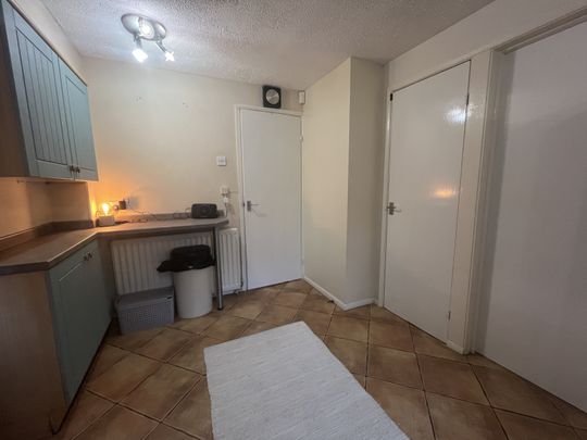 4 Bed Link Detached - Photo 1