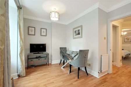 Charming One-Bedroom Flat in the Heart of Edinburgh’s New Town - Photo 2