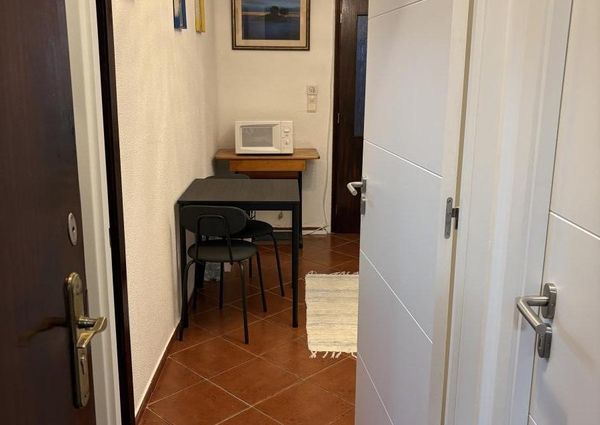 Quarto com wc privado Porto Lusiada e Catolica