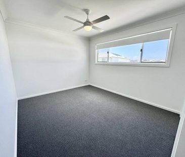 Brand New 4-Bedroom Home in Riverside Estate - Photo 5