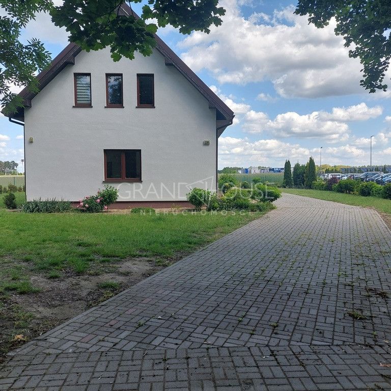Dom na wynajem w Kobylance - Zdjęcie 1