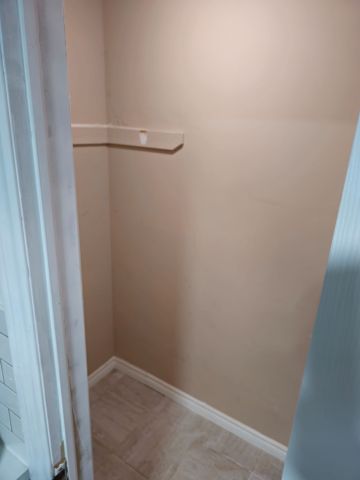 For Lease - 3555 Derry Road Unit# 212, Mississauga, Ontario - Photo 4