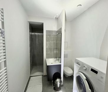 Location Appartement 1 pièce 33m² - Photo 6