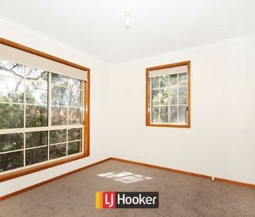 Small Complex - Photo 3