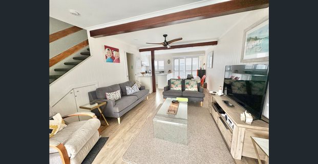 Noosa River Living (short term rental) - Photo 1