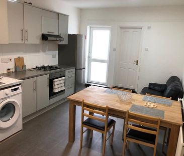 Room in a Shared House, Brenthurst Road, NW10 - Photo 1