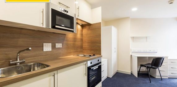 Studio to rent - Photo 2