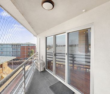 37/97 Brickworks Drive, Brunswick VIC 3056 - Photo 1