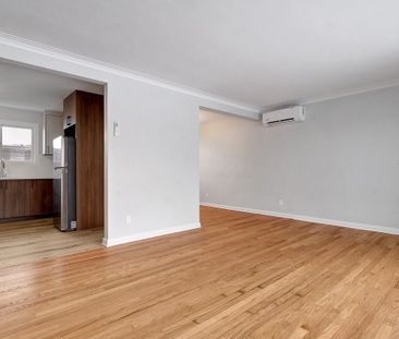For Lease - 2413 Ryan Drive Unit# A, Parkway Park - Queensway Terra... - Photo 2