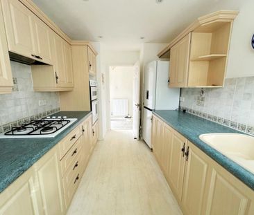 Spring Lane, Bexhill-on-Sea, East Sussex - Photo 3