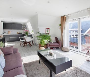 2 bedroom flat to rent - Photo 2