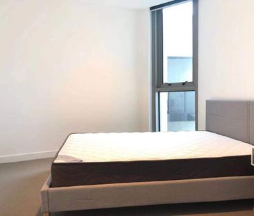 Luxurious Living at Marco: 2 Bed 1 Bath Apartment | Southbank Melbo... - Photo 4