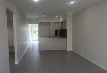 18 Altitude Street, North Richmond NSW 2754 - House For Rent | Domain - Photo 3