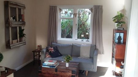 Stand alone 2 bedroom house - Photo 3