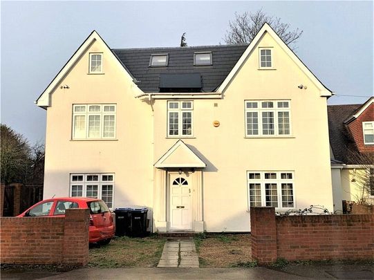 Pooley Green Road, Egham - Photo 1