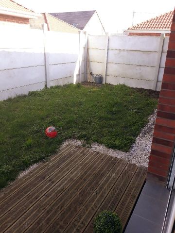 MAISON INDIVIDUELLE DE PLAIN PIED DE 88 M² - 2 CHAMBRES - PLACE DE PARKING PRIVATIVE ET JARDINET - ARRAS - Photo 3