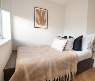 Apt 22, Portland Place - Photo 6