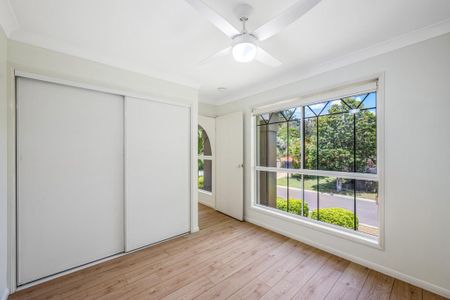 Five-Bedroom Home with Multiple Living Areas - Photo 4