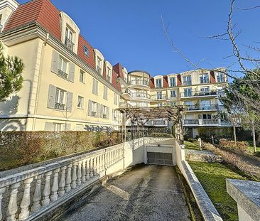 Appartement Lamorlaye 1 pièce 24.78 m2 - Photo 2