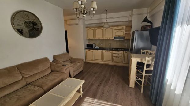 Apartament de inchiriat, 2 camere, semidecomandat, 40 mp, Centru, Palas Mall, Cod 162110 - Photo 1