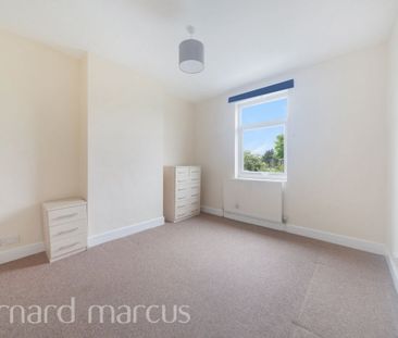 London Road, Wallington - Photo 2