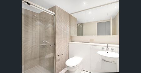 North facing large studio with water views - Photo 3