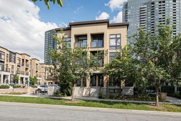 For Lease - 19 Eldora Avenue Unit# 41, Toronto, Ontario - Photo 1