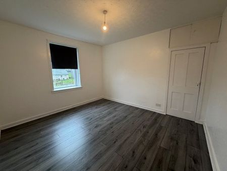 Blair Avenue, Hurlford - Photo 2