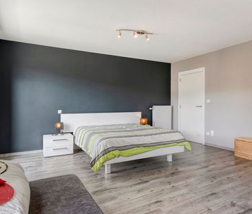 Recente HOB met 2 slaapkamers, tuin en garage! - Foto 6