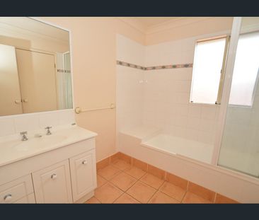 2 Bedroom Townhouse in Gated Complex - Photo 5