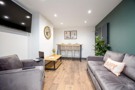 1 bedroom in a house share to rent - Photo 3