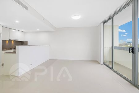 Luxury River view Apartment in Parramatta For lease Now - Photo 2