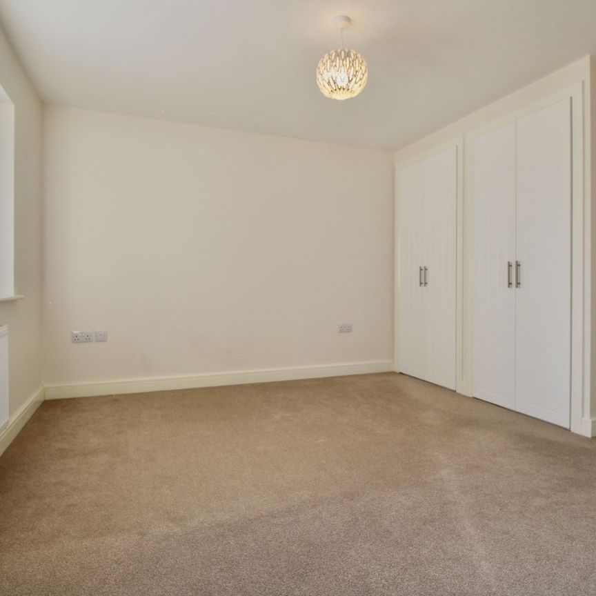 4 Bedroom - Photo 1