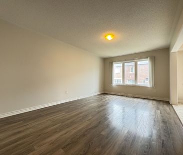 For Lease - 128 Bond Head Court, Milton, Ontario - Photo 2