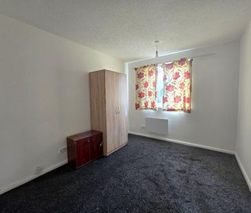 1 Bed Flat For Rent - Photo 1